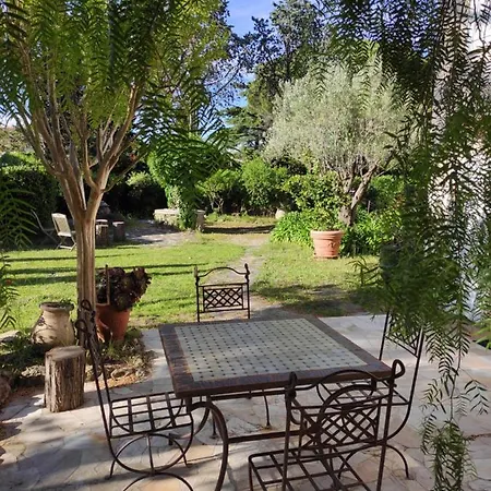 Magnifique Rez De Jardin Tropezien Saint-Tropez Exterior photo